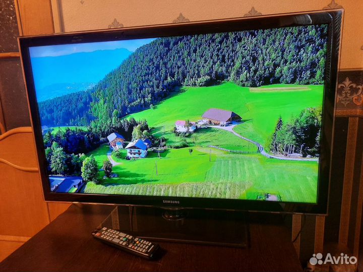 Телевизор Samsung UE40D6100SW 40