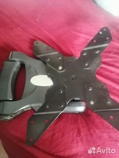 Кронштейн для крепления телевизора