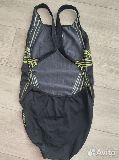 Купальник speedo (размер M)