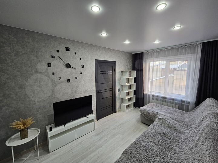 2-к. квартира, 40 м², 6/9 эт.