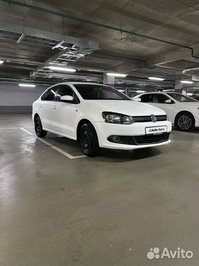 Volkswagen Polo 1.6 AT, 2011, 156 000 км