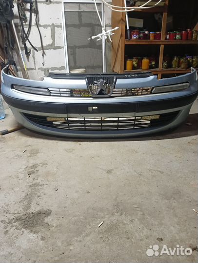 Бампер передний
