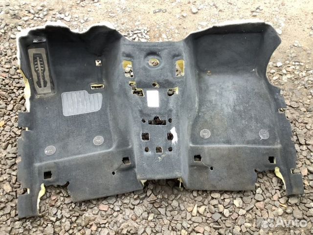 Покрытие напольное (ковролин) переднее Bmw 6-Serie