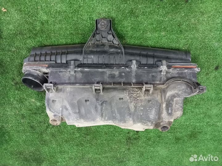 Корпус возд фильтра Peugeot 3008 2010-2016