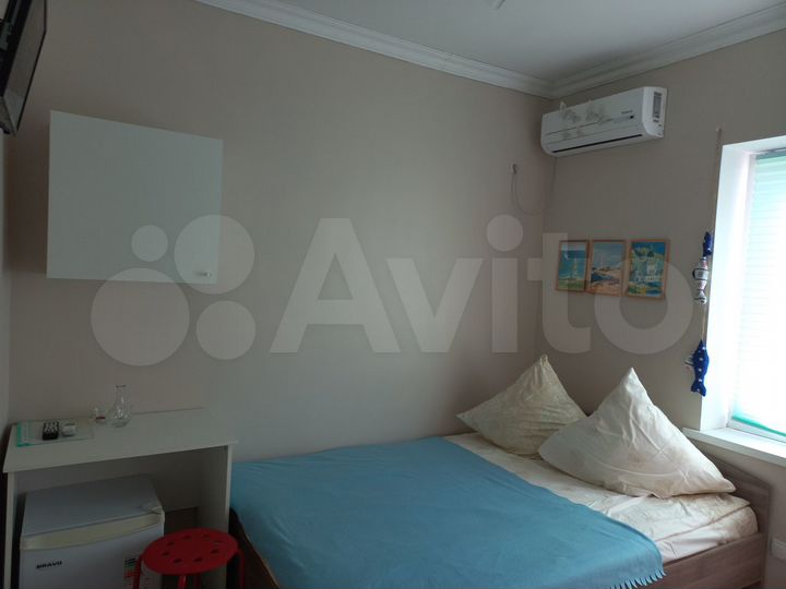 Комната 12 м² в 4-к., 1/1 эт.