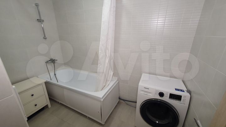 3-к. квартира, 81 м², 12/14 эт.