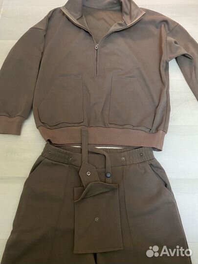 Костюм женский спортивный на весну лето