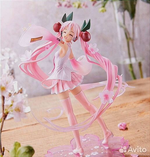 Фигурка аниме Хатсуне Мику
