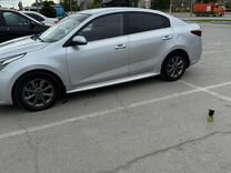 Kia Rio 1.6 AT, 2017, 200 000 км, с пробегом, цена 1 250 000 руб.