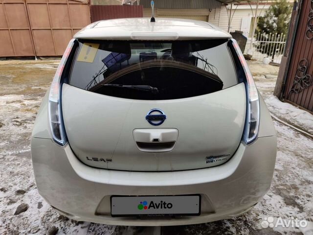 Nissan Leaf AT, 2010, 53 120 км