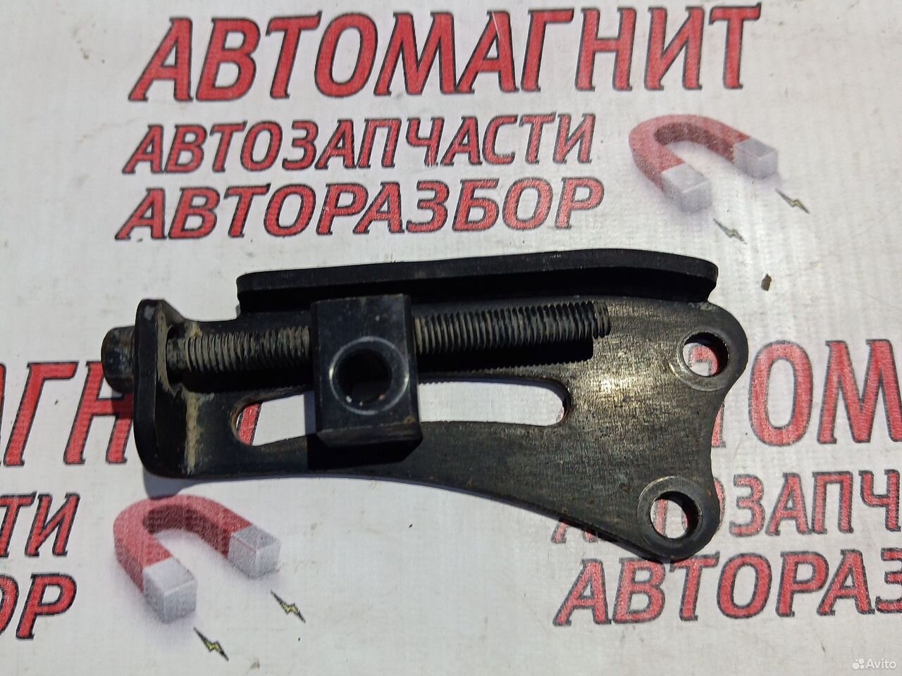 Кронштейн генератора Хендай i40 G4NA