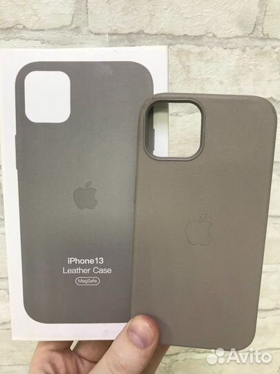Кожаный чехол iPhone 13