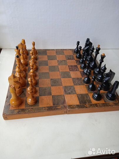 Шахматы шашки таро карты СССР настольная игра