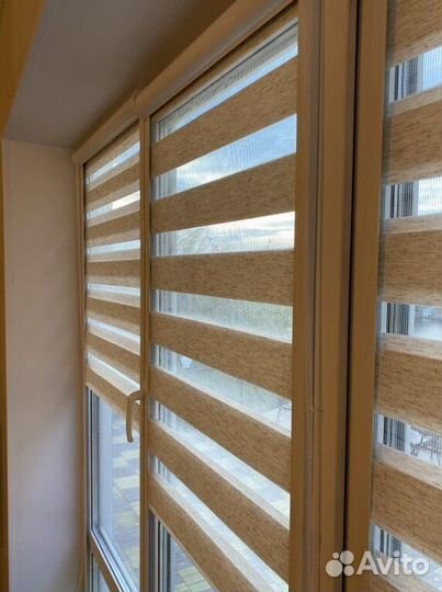 Рулонные шторы в коробе и с направляющими I0712