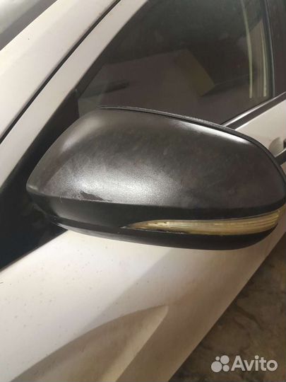 Зеркала LADA веста