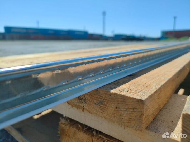 Профиль Т-образный несущий для подвесных потолков