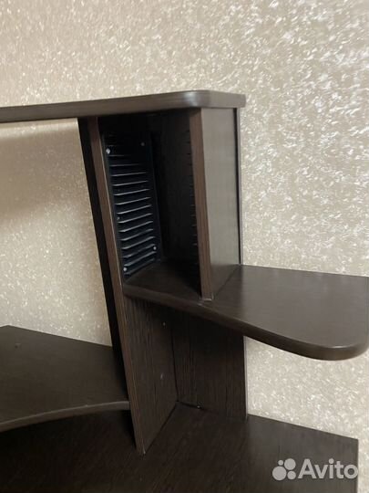 Компьюторный стол