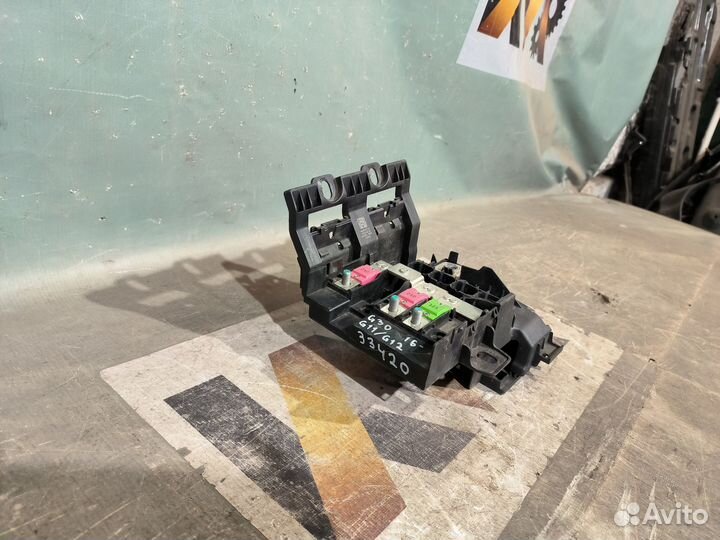 Бмв G30 G11 G12 Блок предохранителей 33420