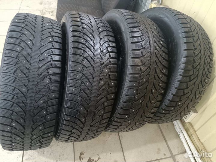 Pirelli Formula Ice 225/65 R17 102T