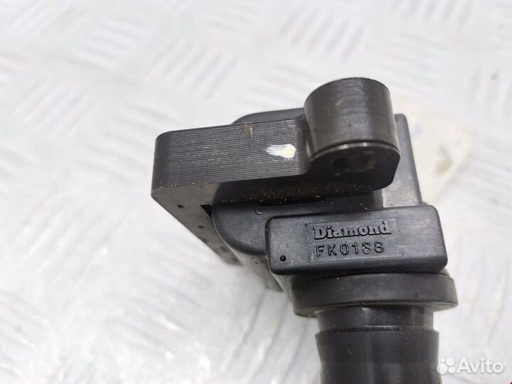 Катушка зажигания Mitsubishi Carisma 1998 MD362913