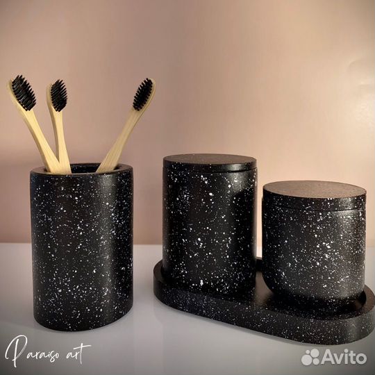 Набор аксессуаров для ванной комнаты