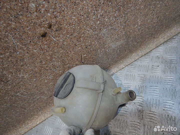 Бачок расширительный, Merсedes-Benz (Мерседес) -me