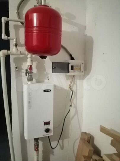 Дом 79 м² на участке 7,6 сот.