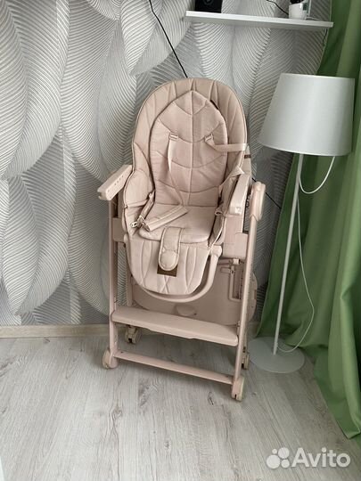 Стульчик для кормления happy baby berny lux