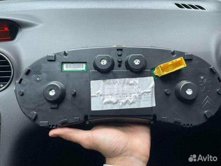 Приборная панель peugeot 308