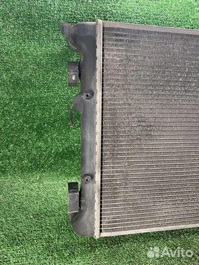 Радиатор охлаждения Skoda Octavia a4 tour