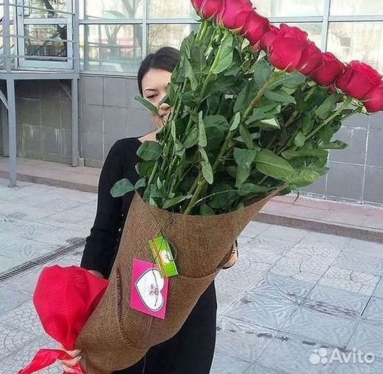 Высокие Розы с Доставкой