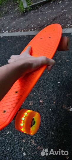 Пенни борд светящийся