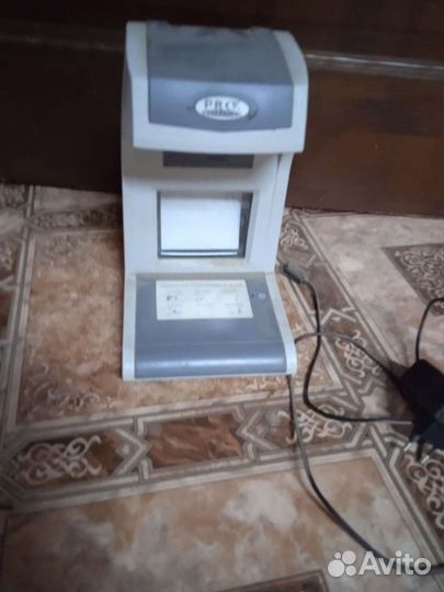 Детектор банкнот