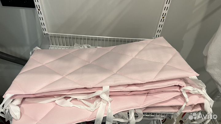 Мягкие бортики в кроватку