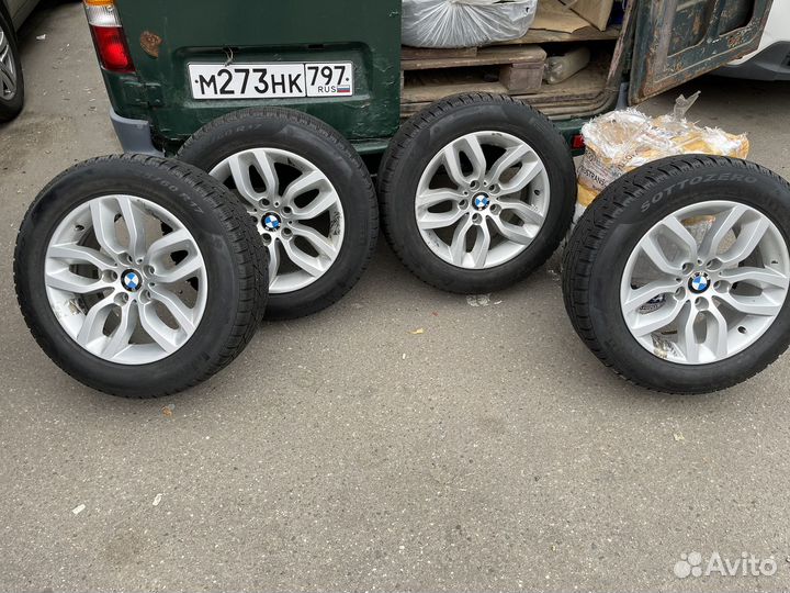 R17 Pirelli Winter Sottozero 210 Serie II 225/60, PCD 5x120 DIA 72.6