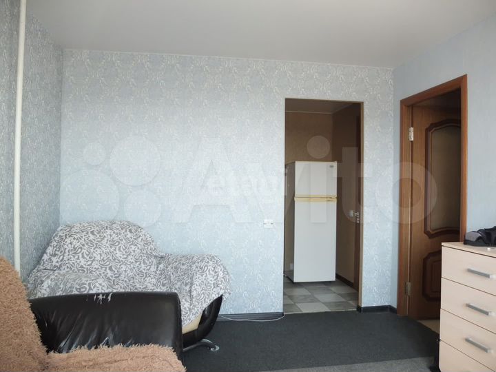 2-к. квартира, 40 м², 1/9 эт.