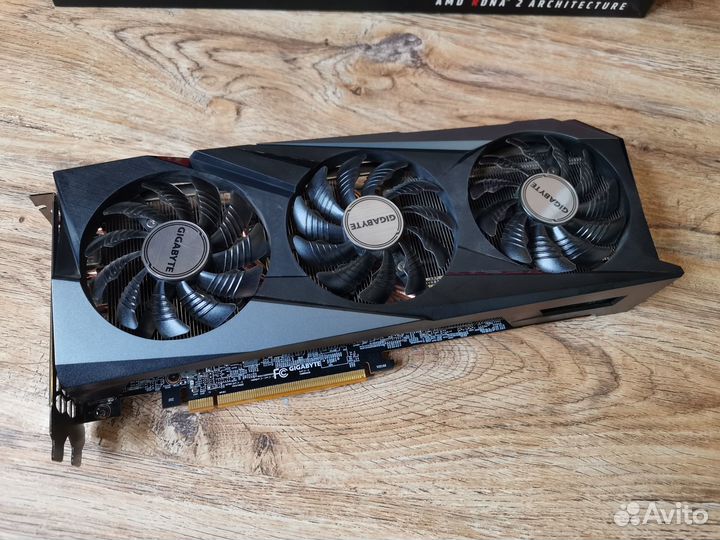 Видеокарта Gigabyte Radeon RX 6700 XT gaming OC 12