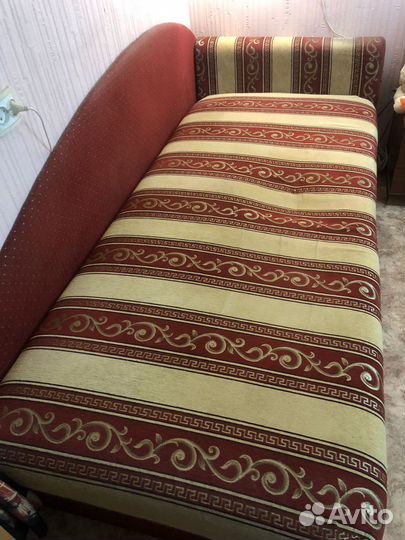 Диван, тахта