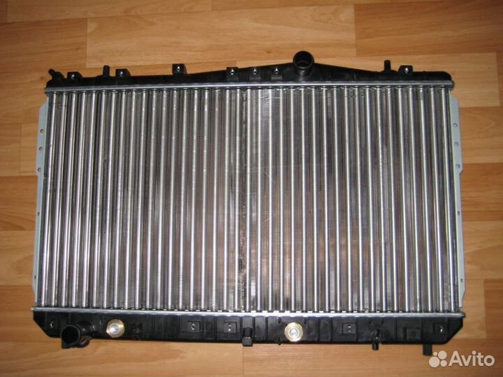Шевроле Лачетти Седан радиатор охлаждения МКПП и А