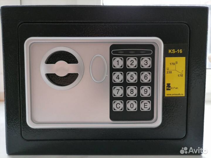 Сейф металлический новый