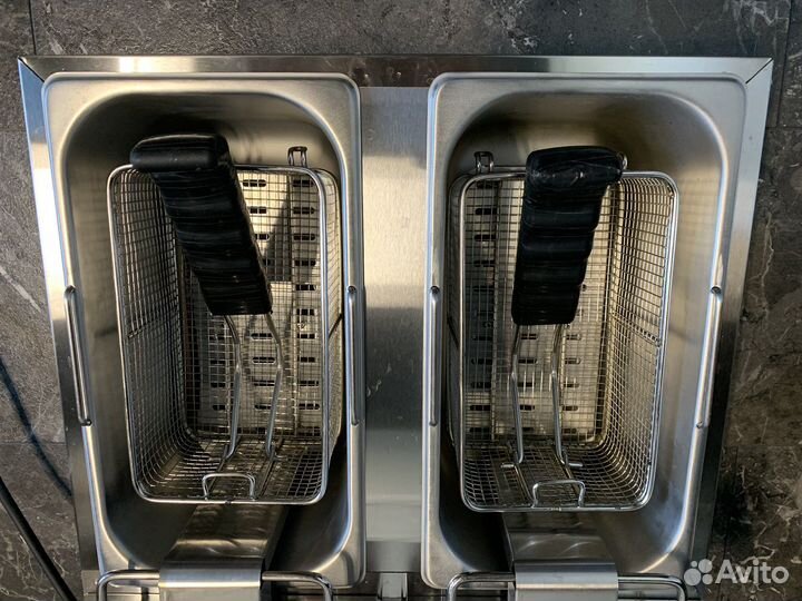 Фритюрница Liloma FLT 4+4