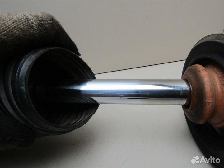 Амортизатор передний Skoda Octavia (A5 1Z) 2004