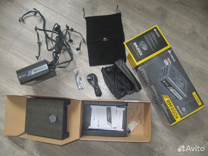 Блок питания Corsair RM850x model: RPS0017