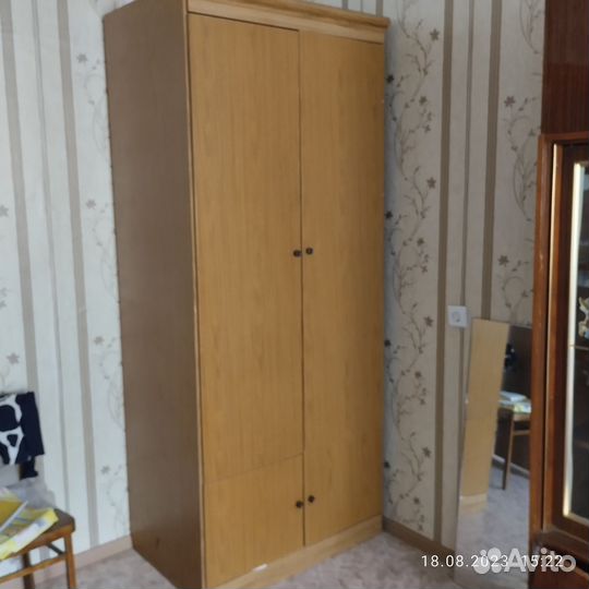 Шкаф для одежды бу