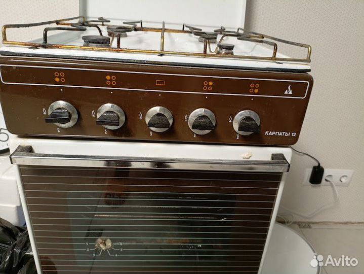 Продается для дачи газовая плита Карпаты 12