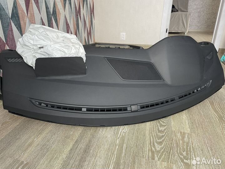 Tiguan 2 торпедо