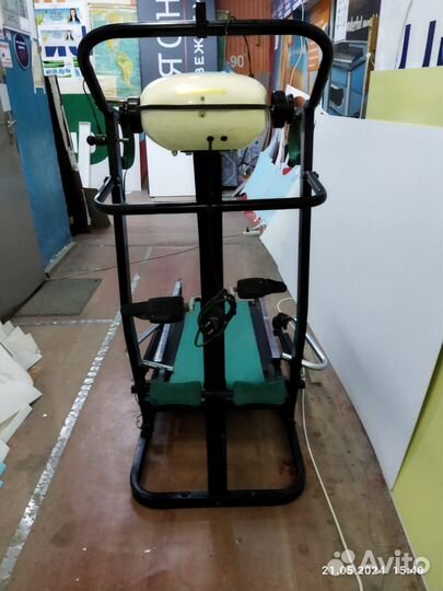 Беговая дорожка, тренажёр