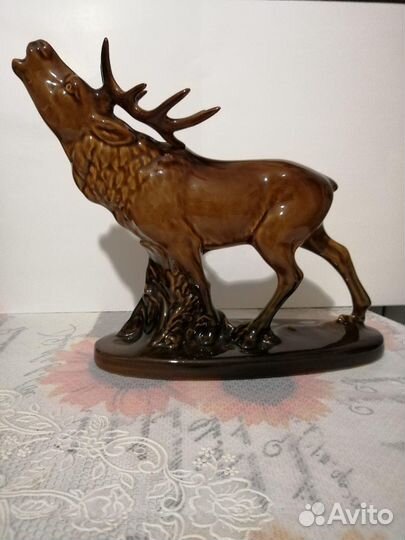 Фарфоровые статуэтки