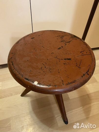 Стул для пианино винтовой