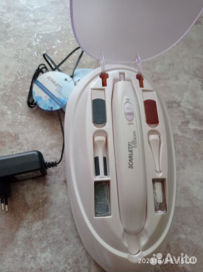 Продам уф-лампу для гель-лаков